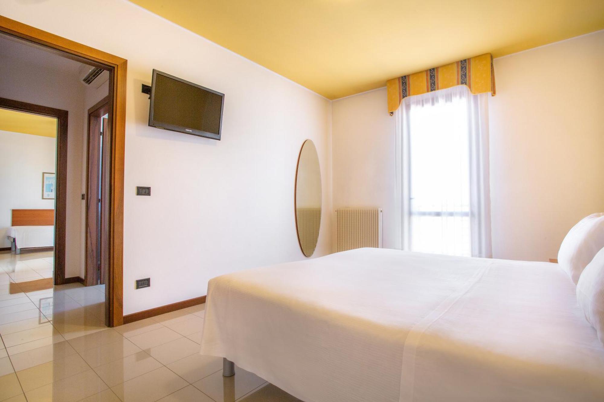 Best Western Titian Inn Hotel Venice Airport Tessera Esterno foto